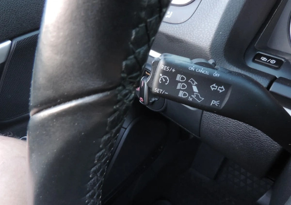 Volkswagen Eos cena 43777 przebieg: 97665, rok produkcji 2015 z Płońsk małe 781